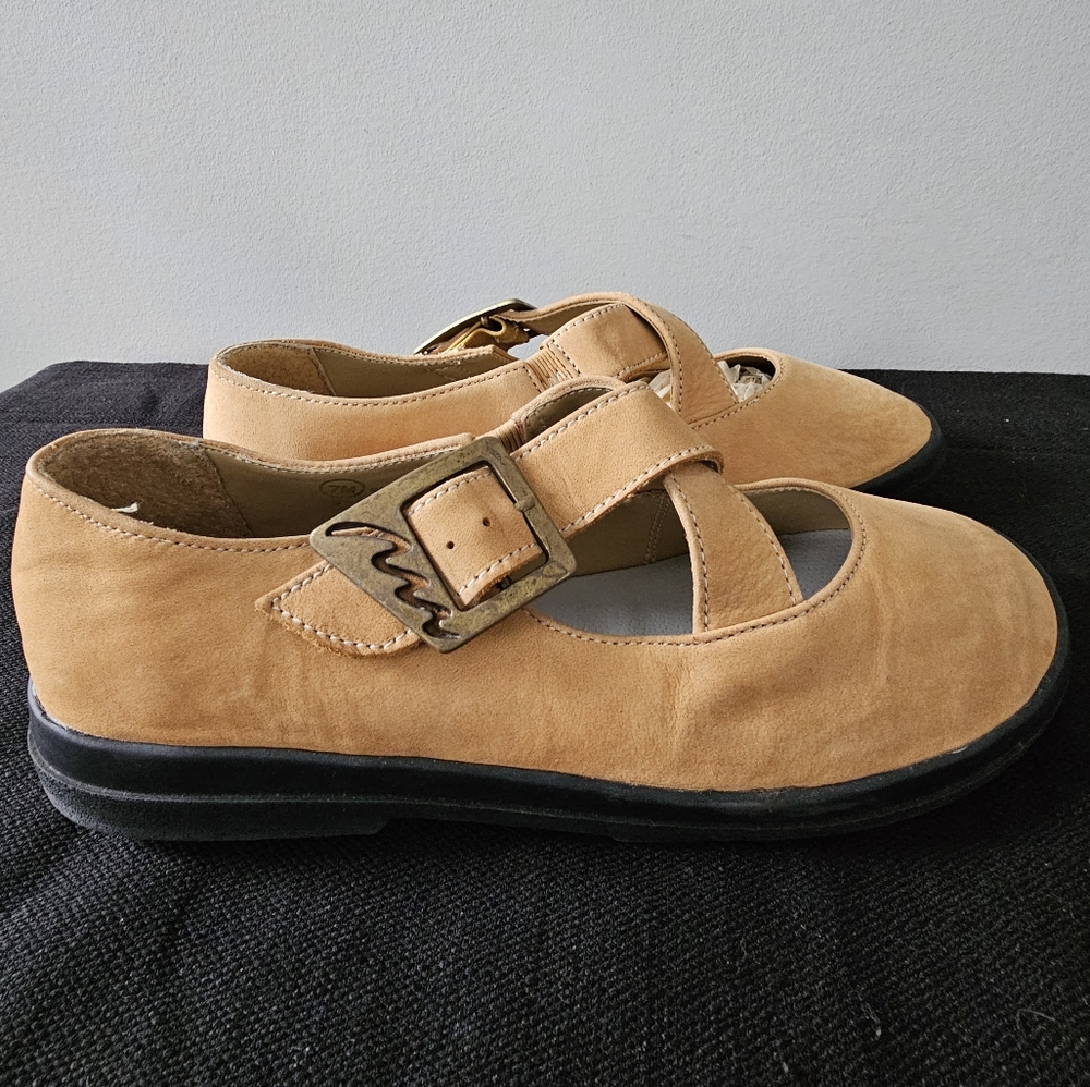DOLCIS Captain Girls Soft Tan Leather Mary Janes